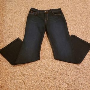 Eddie Bauer embroidered natural fit jeans